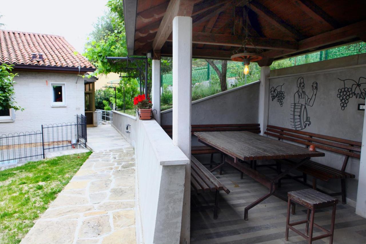 Villa Uma Ізола Екстер'єр фото